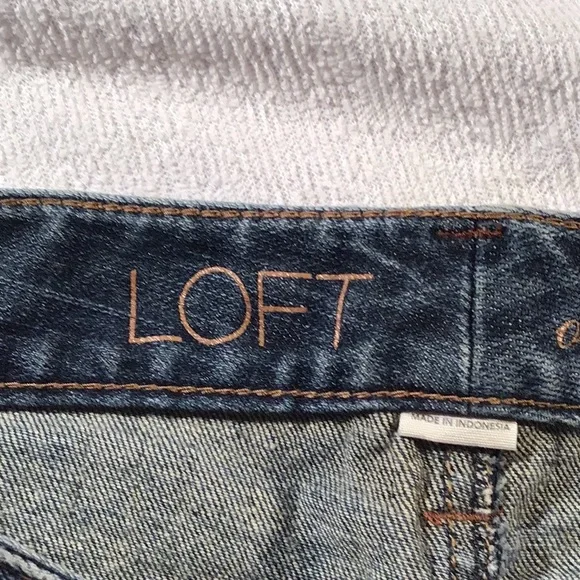 LOFT petite jeans - Picture 3 of 10
